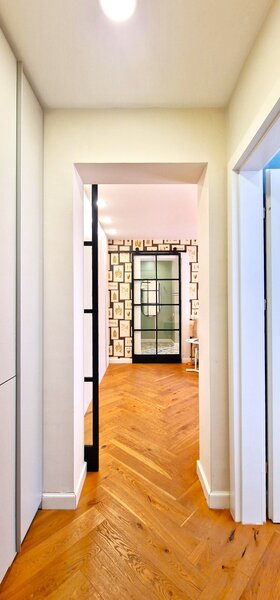 Strada Hrisovului, Cartierul Pajura apartament cu 2 camere premium,
